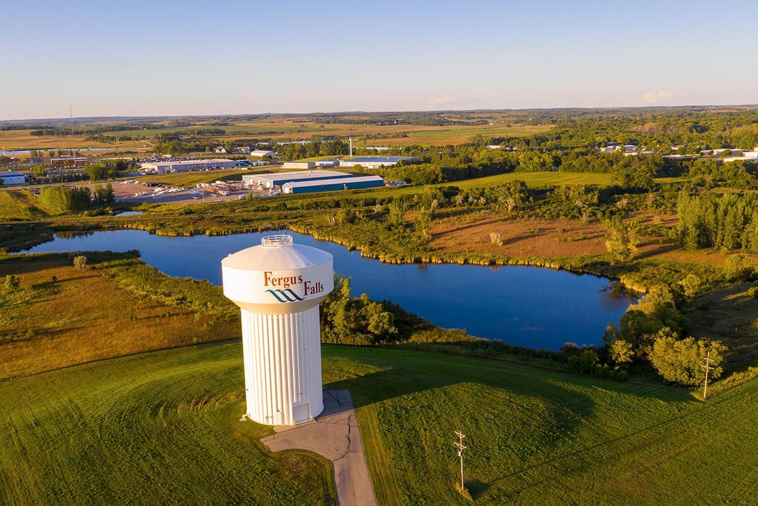 โรดเวย์ อินน์ Fergus Falls ภายนอก รูปภาพ